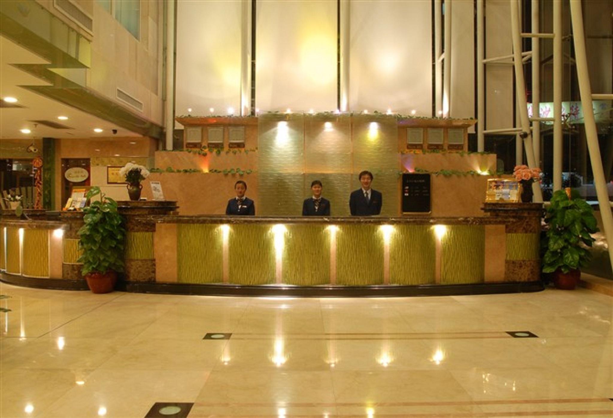 Royalty Hotel Shenzhen Exteriör bild